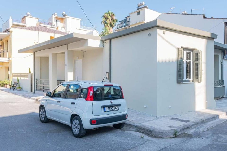 Ilianas Home in Kalamata Apartment in Messenia