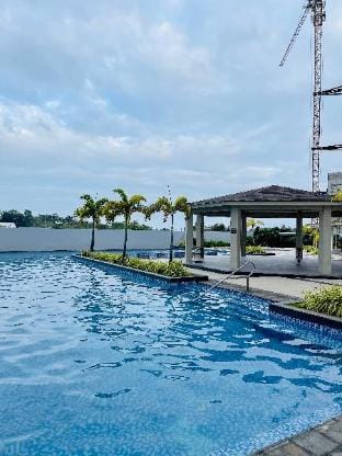 MACTAN NEWTOWN One Manchester PLACE CONDOTEL Apartment in Lapu-Lapu City