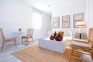 Cozy 2BD apartment near Teatro Romano. Plaza de las Tendillas Apartment in Cordoba