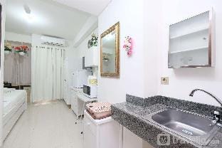 Studio (No Kitchen) Transpark Cibubur By Travelio Apartment in West Java