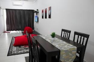 Two Bed Rooms - Homestay Tanjung Malim Vacation rental in Selangor, Malaysia