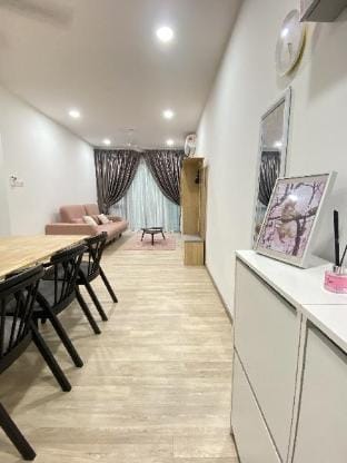 Meow’s Cozy Place Apartment in Kuching