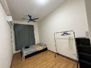 Azzahra Guest House- Residensi Borneo Cove Apartment in Sabah