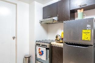 Elegant Filipiniana Luxury 2BR in Ermita, Manila Apartment in Manila City