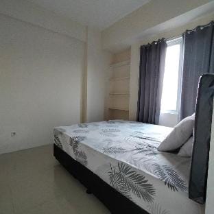 RB Room @Bogorienze Resort Bogor The Jungle Apartment in West Java