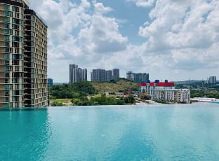 D'Pristine  Legoland @UHA Apartment in Johor