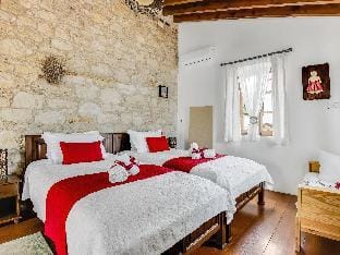 Sanders Arsorama - Comfy 1-Bdr Apt w Shared Patio Apartment in Limassol District