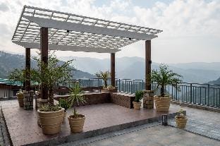 Orophile Paradise | A Luxury Stay In Shimla | 3BHK Vacation rental in Shimla