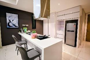 Mid Valley Southkey A28-02/Netflix/1 bedroom Vacation rental in Johor Bahru