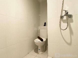 Cozy Stay Studio at Tamansari Mahogany By Travelio Apartment in West Java
