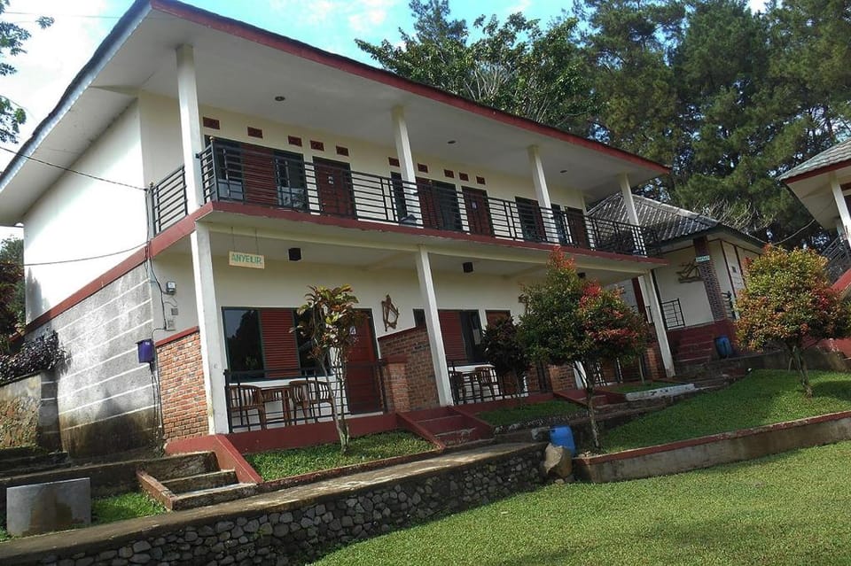 Cunang Hill Hotel & Resort Hotel in West Java