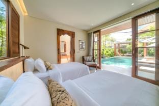 Luxury Island Villa 5BR in Canggu Villa in North Kuta