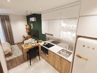 Studio luxury Vinhomes Green Bay@1br@hanoi#4 Apartment in Laos