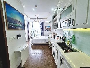 Studio Vinhomes Green Bay Hanoi_Kora House Vacation rental in Laos
