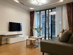 Mộc Homestay - 3 Brs apt at Vinhomes Metropolis  Apartment in Hanoi