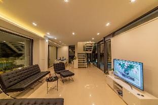 Luxury Villa Glass - 200meters From The Beach Villa in Crete