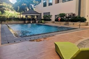 Erilen's haven at Mckinkey, Taguig Apartment in Makati