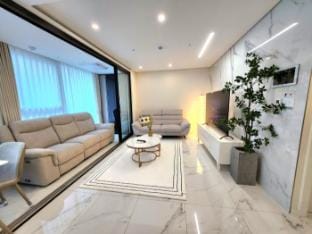 New기준4인 최대8인. 강남 역세권 투룸 하이앤드 레지던스/장단기/가족/연인 Vacation rental in Seoul