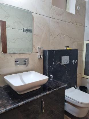 The Sanctuary Boutique Hotel   Apartment in Uttarakhand