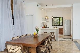 Charming 4-bedroom Villa | Melasti Beach Villa in Bali