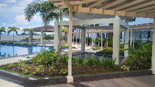 Seaview Apartment with Pool at Lapu-Lapu City Apartment in Lapu-Lapu City