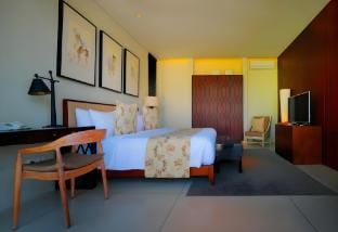 Deluxe Villa Suite 3BR, Nusa Dua Villa in Kuta Selatan