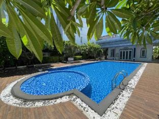 Aroma Home 4BR* 5WC*Pool*BBQ*near Han Market Villa in Da Nang
