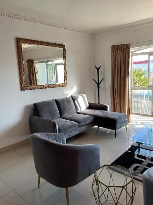 Three Beds in Coral Road Apartment in Cape Town