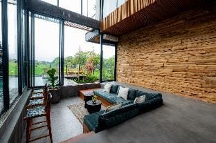 Green Waves Canggu  Villa in North Kuta