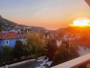Stunning Suite in Ölüdeniz with Seaview and Pool Apartment in Ölüdeniz