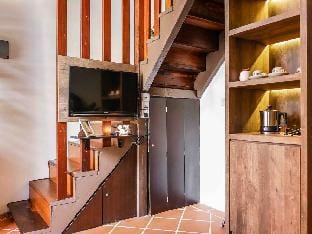 The Oak, Antique Loft@Carnarvon Street #UnescoSite Vacation rental in George Town