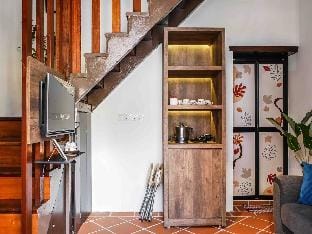 The Oak, Antique Loft@Carnarvon Street #UnescoSite Vacation rental in George Town