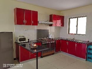 Modern 2br @Kilimani w/kingbed,self check-in,Wi-Fi Apartment in Nairobi