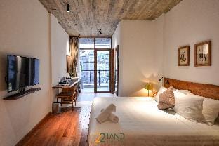 Resident Hotel Truong Cong Giai Sanrotini DLX 03 Apartment in Laos