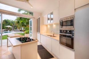 Asian Pigeonwings 3 BR Private Pool Villa 1 SU16 Villa in North Kuta