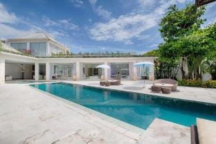 Asian Pigeonwings 3 BR Private Pool Villa 1 SU16 Villa in North Kuta