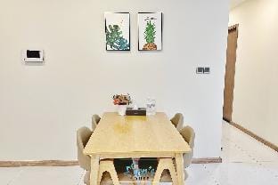 Cozy 2BR Apartment with River View at Park 1 Apartment in Ho Chi Minh City