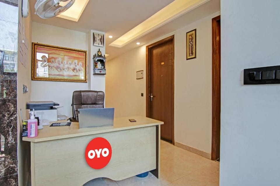 Hotel O THE CRIMSON PALACE Hotel in New Delhi