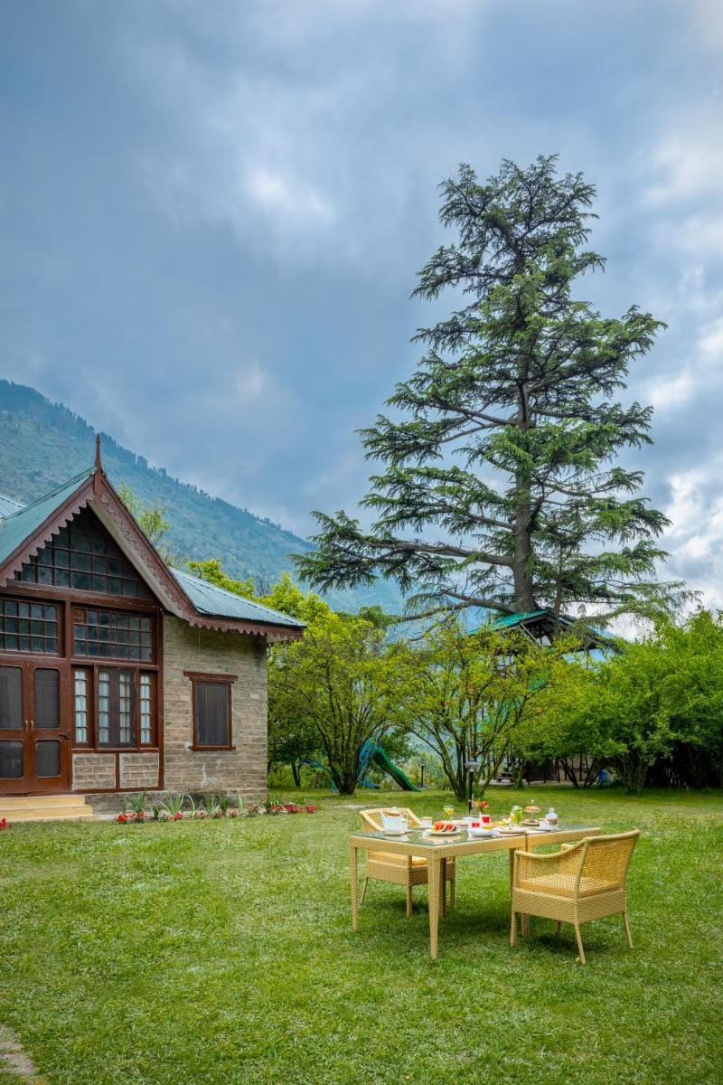 Ramgarh Heritage Villa, Manali, amã Stays & Trails Villa in Himachal Pradesh