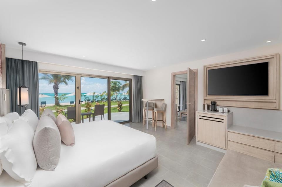 Royalton CHIC Antigua All-Inclusive Resort - Adults Only Hotel in Antigua and Barbuda