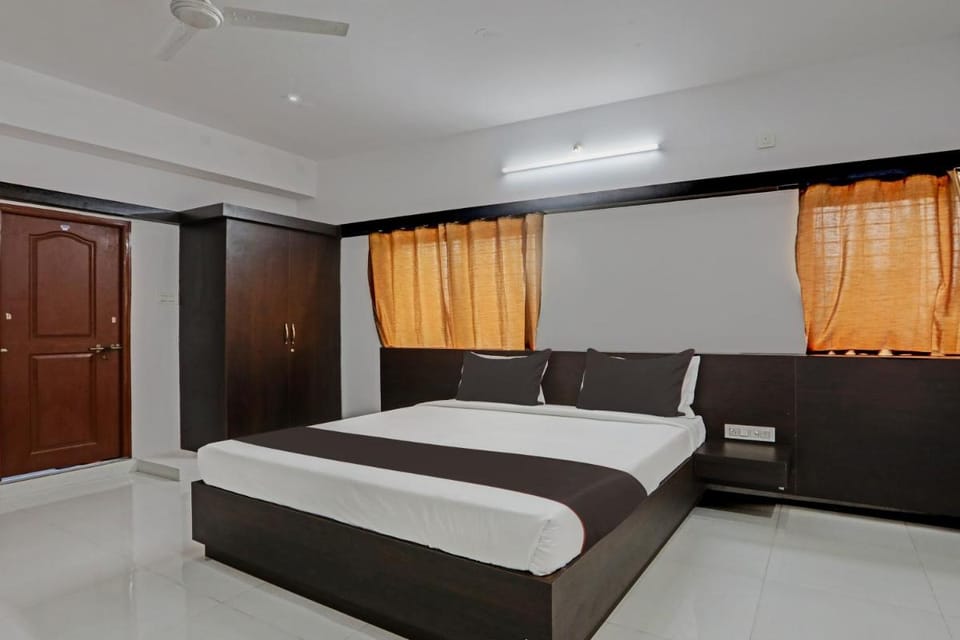 Hotel O Easy Stay Mysore Hotel in Mysuru