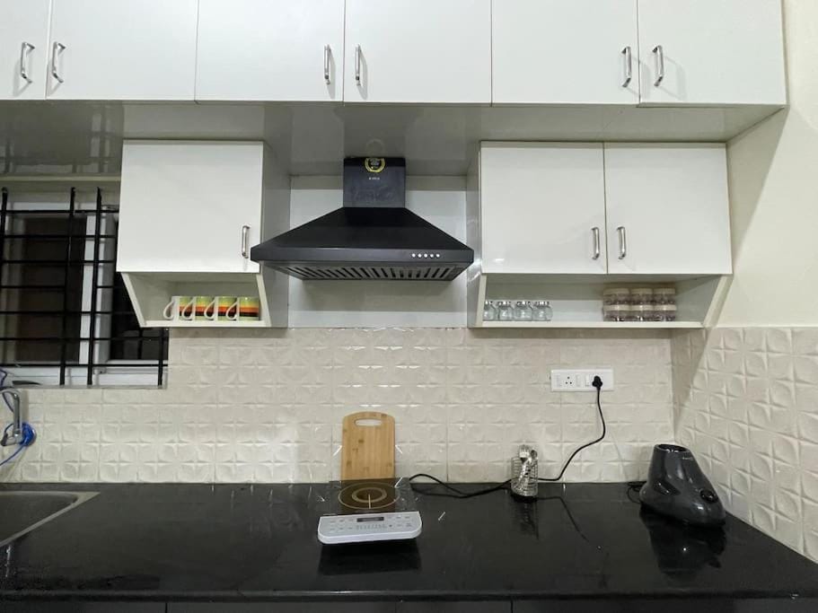 SSN Home Stays in Bangalore near PLAY Arena Apartment in Bengaluru