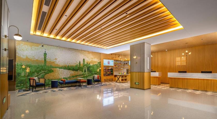 Hilton Garden Inn Guangzhou Baiyun Airport Hotel in Guangzhou