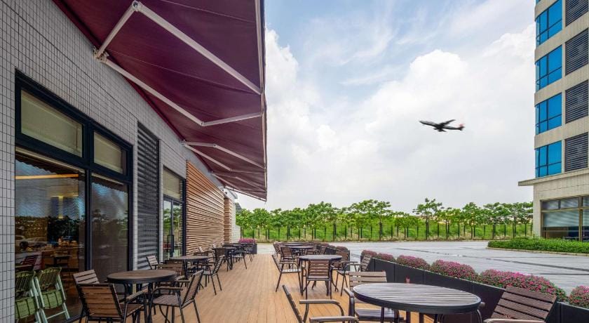 Hilton Garden Inn Guangzhou Baiyun Airport Hotel in Guangzhou