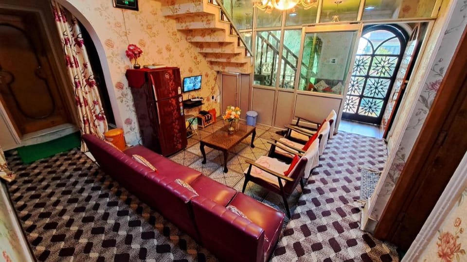 NEW NISHAT LAKE VIEW RESORTS Hotel in India