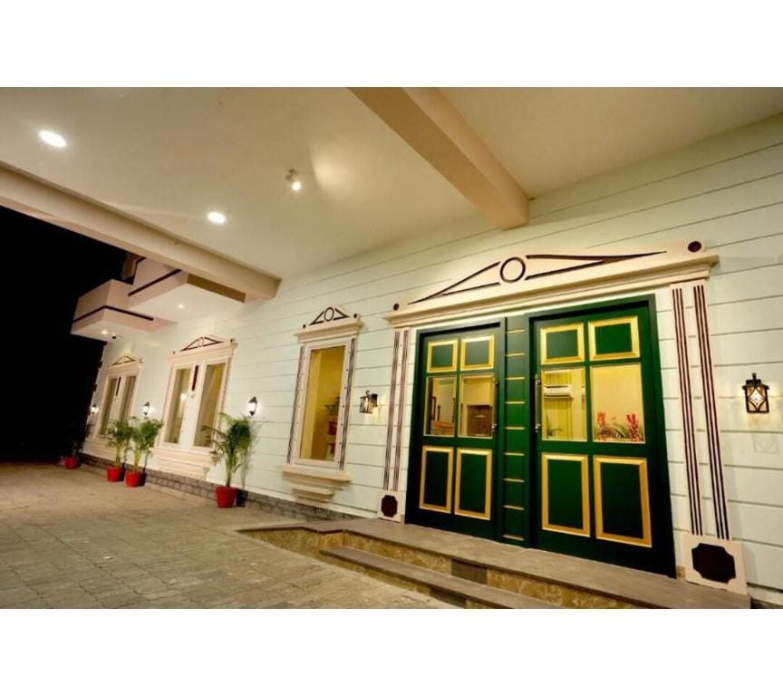 HOTEL SANDHUZ RESIDENCY Hotel in Punjab, India