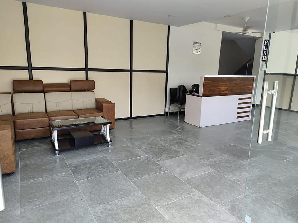 Residence Retreat Service Apartments Apartment in Hyderabad