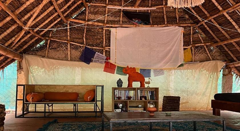 Nebula Nest Cafe & Hostel Bed and Breakfast in Puducherry, India