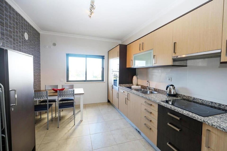 A68 - Palmeiras Paz Apartment Apartment in Lagos