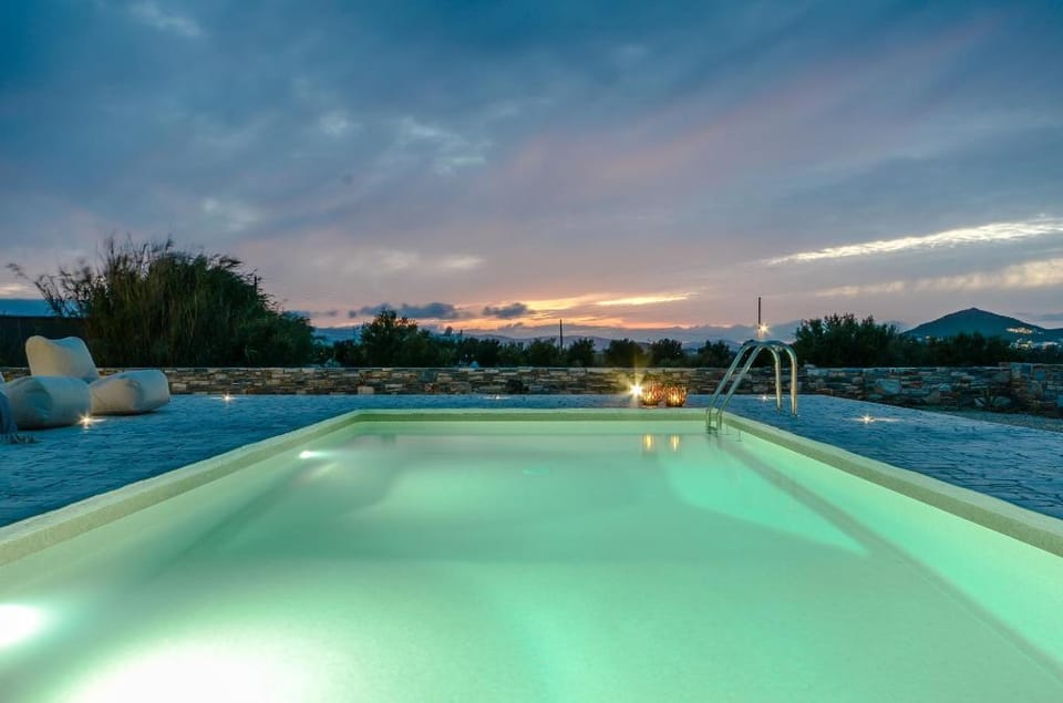 Rocks  Naxian  Villa  with Private Pool Apartment in Naxos, Naxos and Lesser Cyclades, Greece